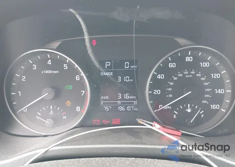 2017 Hyundai Elantra Se z USA, uszkodzony, nr VIN 5NPD74LFXHH113053